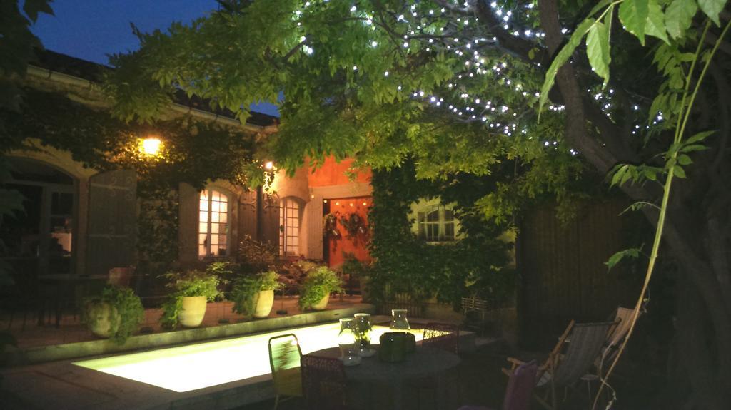 Chambres D'Hotes Maison Auguste サロン＝ド＝プロヴァンス エクステリア 写真
